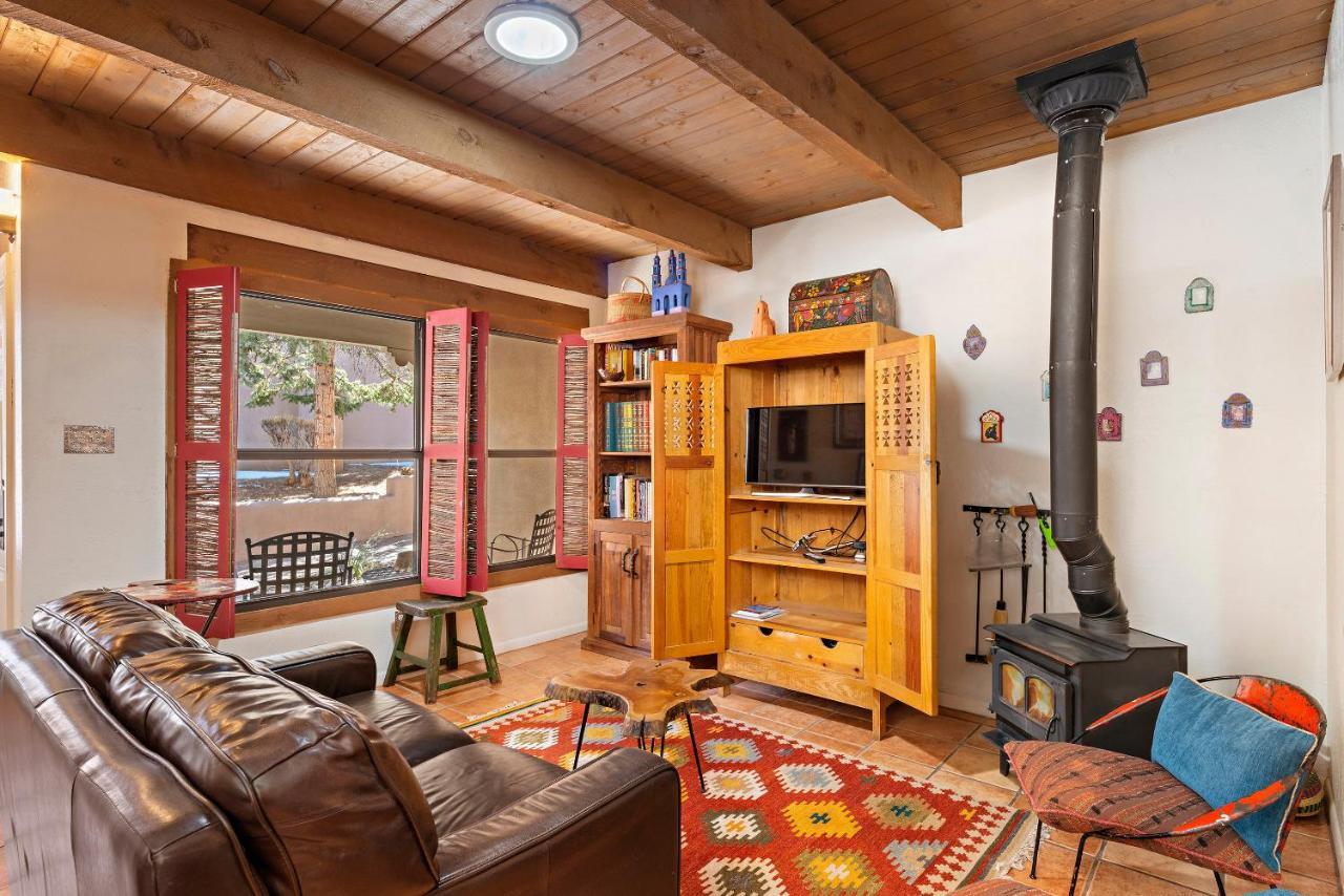Fort Marcy Suites By All Seasons Resort Lodging Santa Fe Exterior photo