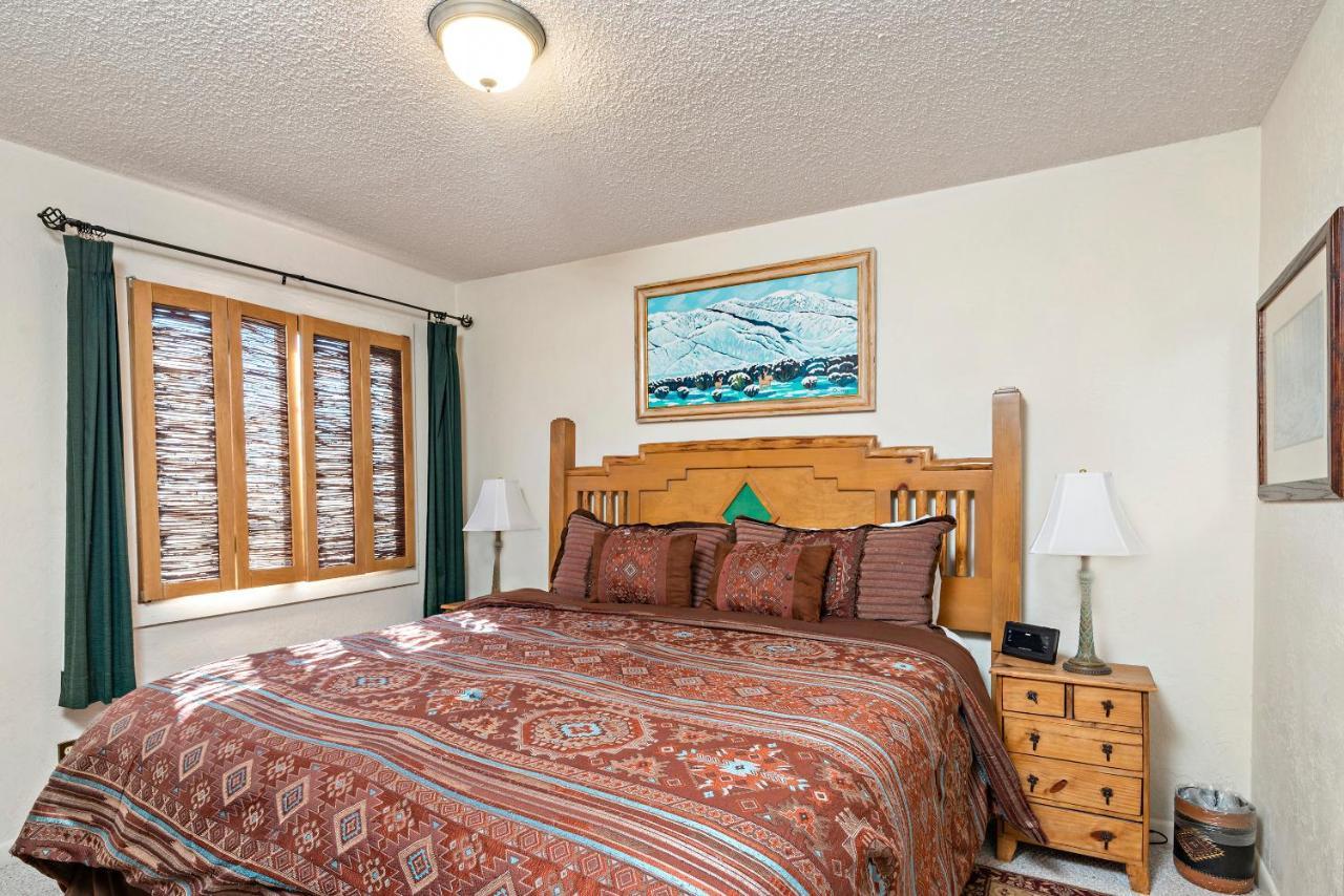 Fort Marcy Suites By All Seasons Resort Lodging Santa Fe Exterior photo