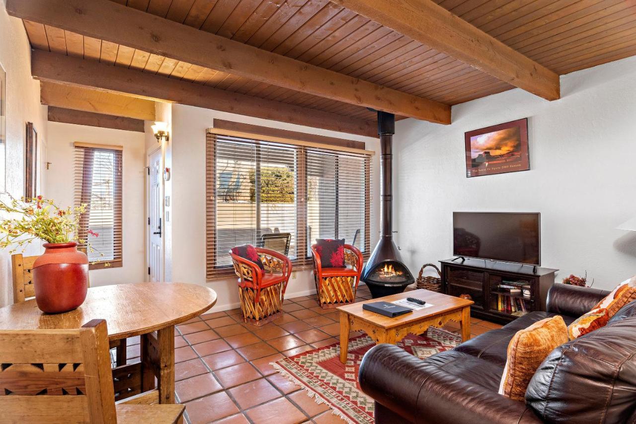 Fort Marcy Suites By All Seasons Resort Lodging Santa Fe Exterior photo