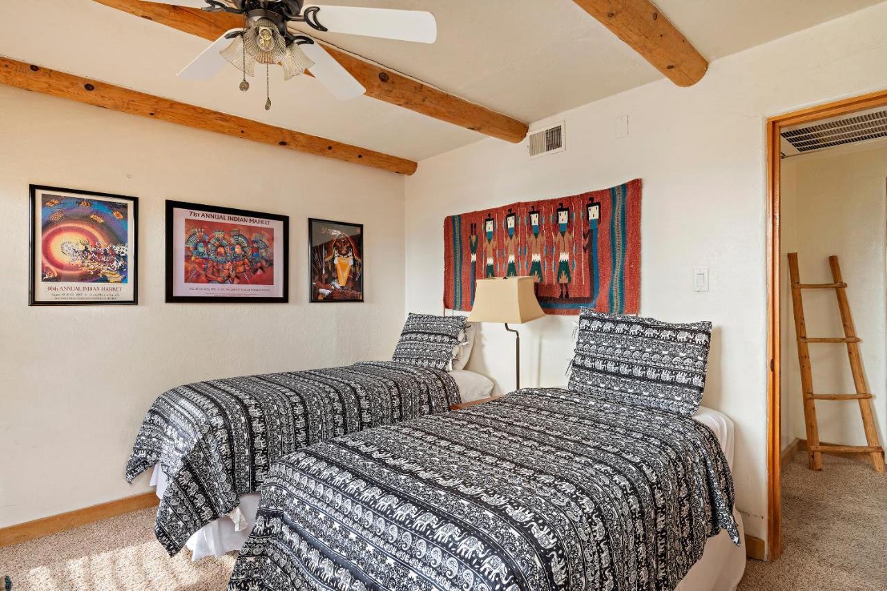 Fort Marcy Suites By All Seasons Resort Lodging Santa Fe Exterior photo