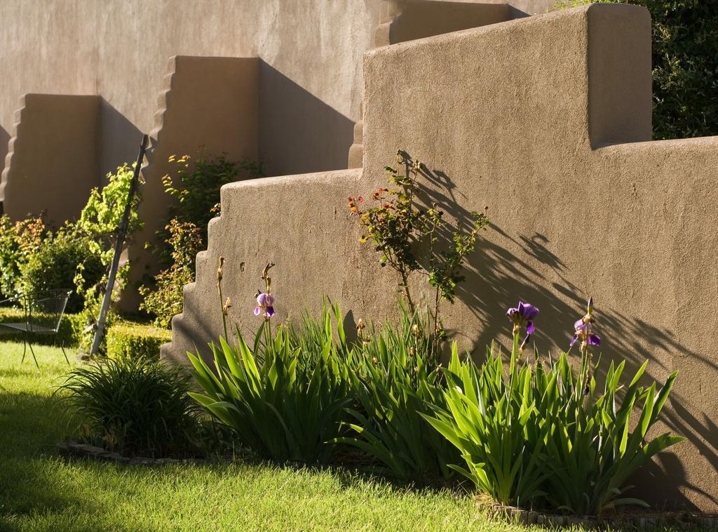 Fort Marcy Suites By All Seasons Resort Lodging Santa Fe Exterior photo
